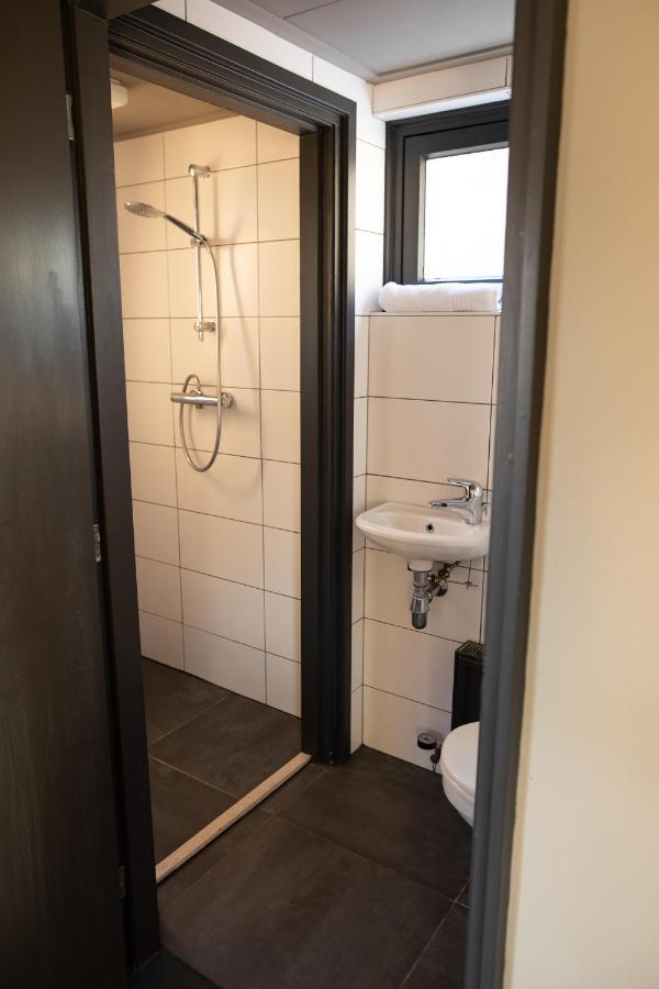 Yep! Slapen Bij De Sluis Bed & Breakfast Блоксел Екстериор снимка