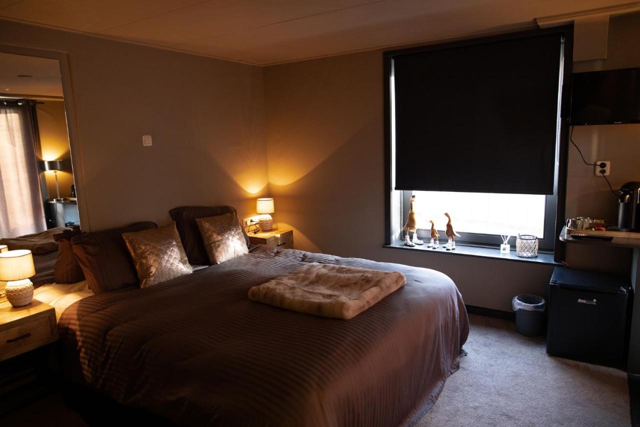 Yep! Slapen Bij De Sluis Bed & Breakfast Блоксел Екстериор снимка